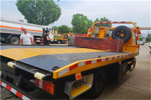 丰镇附近拖车电话号码服务