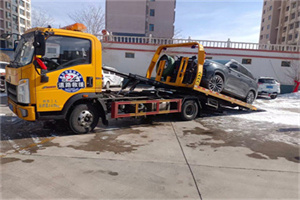 丰镇救援拖车费用怎么算